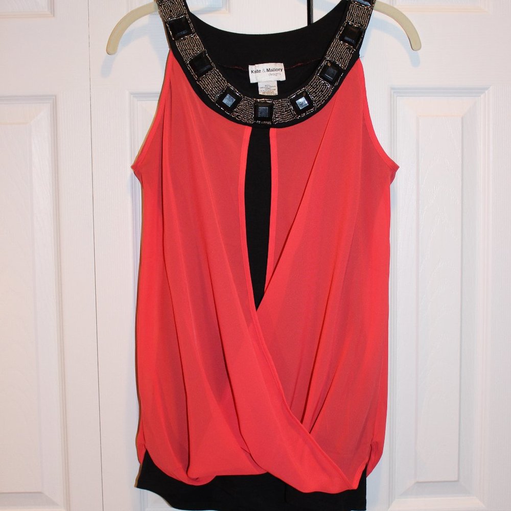 NWOT, Kate & Mallory designs, embellished top, size small